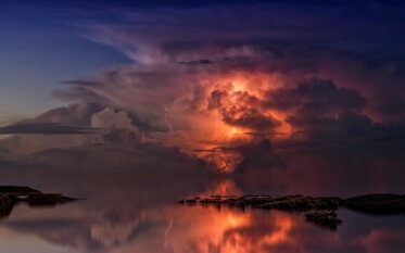 Dreams about Storms – Meaning, Interpretation & Symbolism